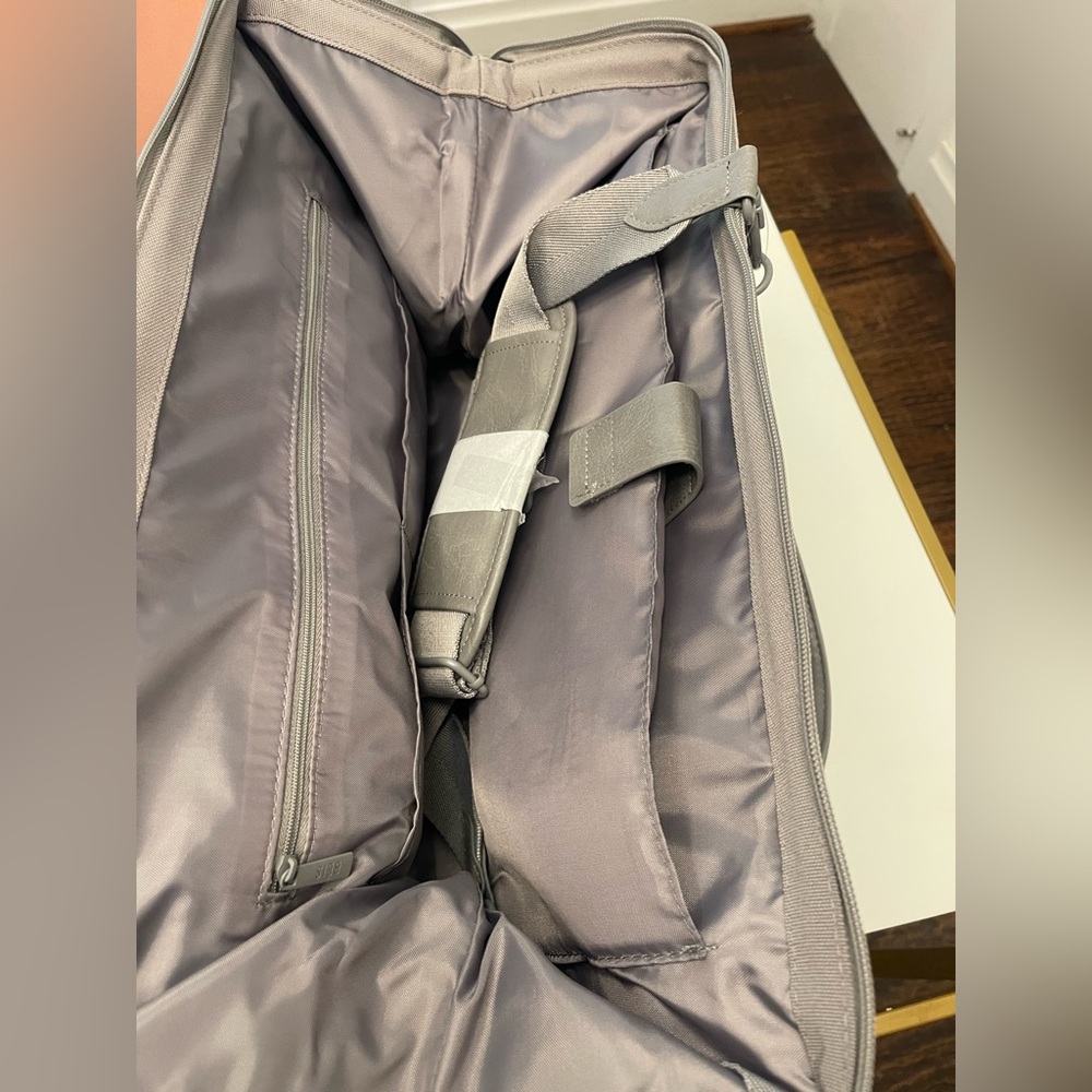 BEIS Gray Travel Bag - Picture 4 of 8